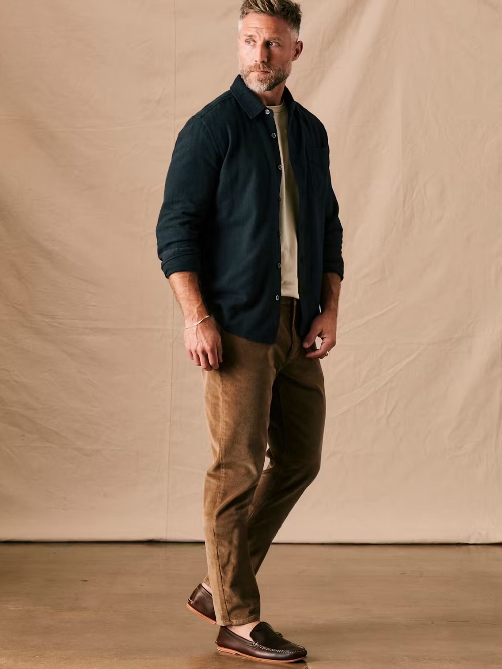 Flint & Tinder 365 Everyday Straight Fit Rust Brown Corduroy Pants 29x30 Stretch